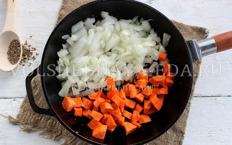 Тушеная капуста с картошкой — лучшие рецепты Как потушить картошку с капустой и морковью