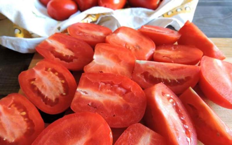 Вяленые помидоры в масле в домашних условиях: рецепты на зиму Как сушат помидоры в италии